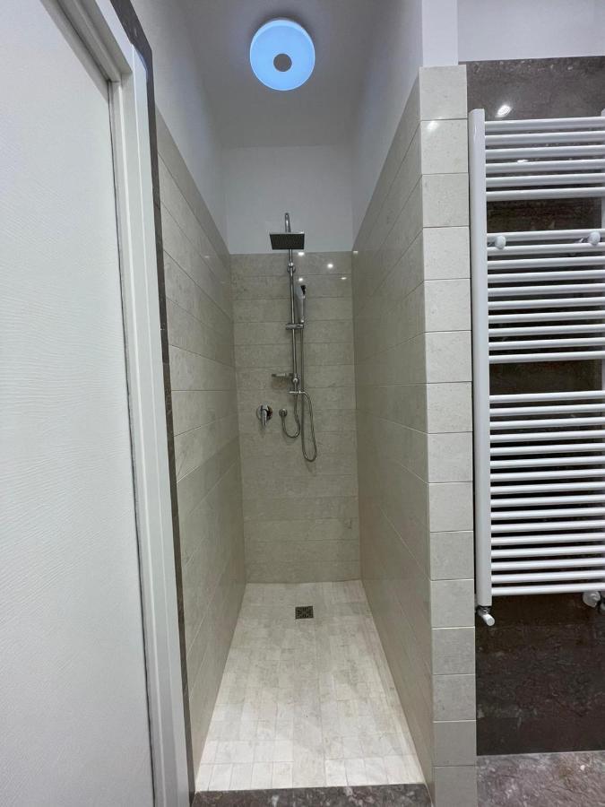 Suite 55 In Centro Trani Exteriér fotografie